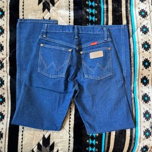 Dark wash Wrangler straight leg jeans